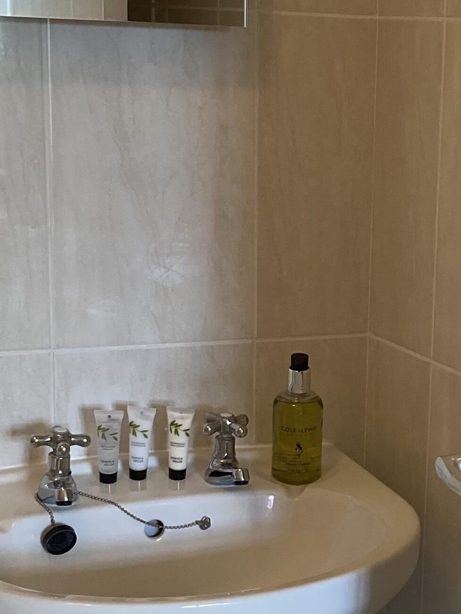 The Aldwick Hotel Bognor Regis Bagian luar foto