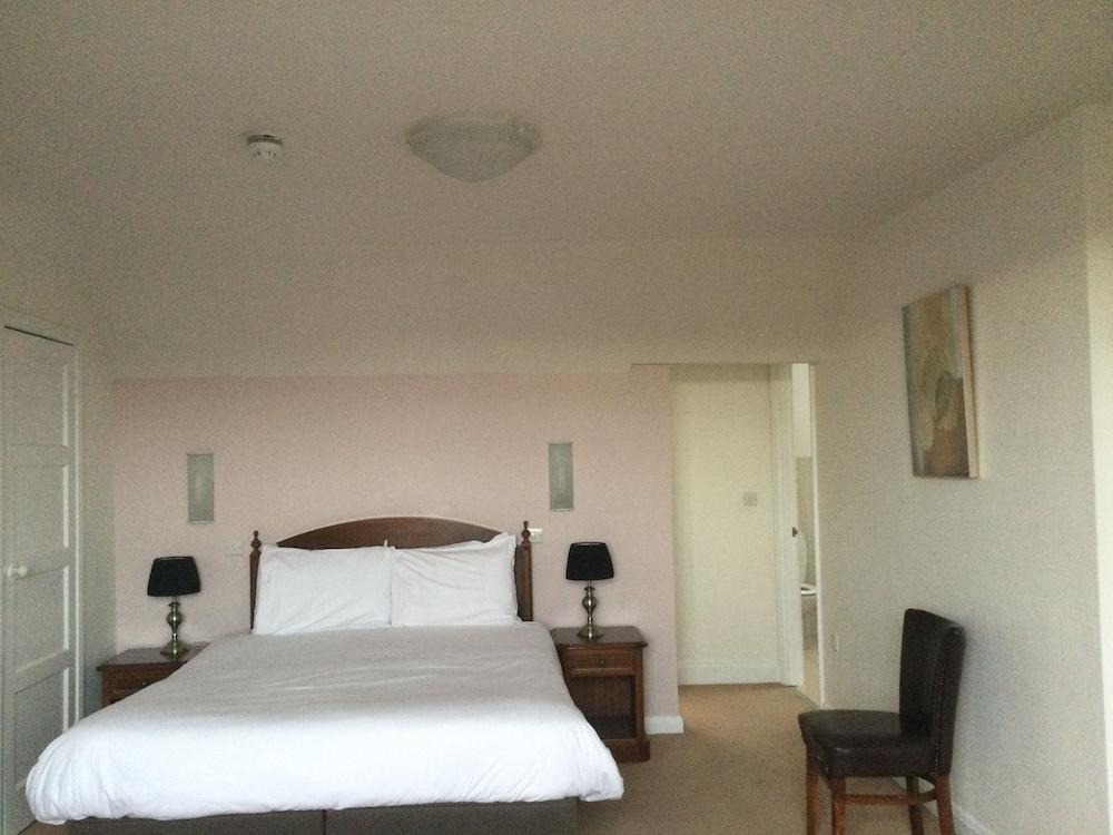 The Aldwick Hotel Bognor Regis Bagian luar foto